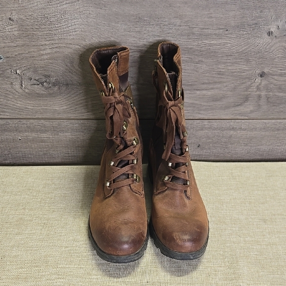 Women's Sorel Dark Brown Water Proof Leather Boots sz 7.5 - Picture 1 of 9
